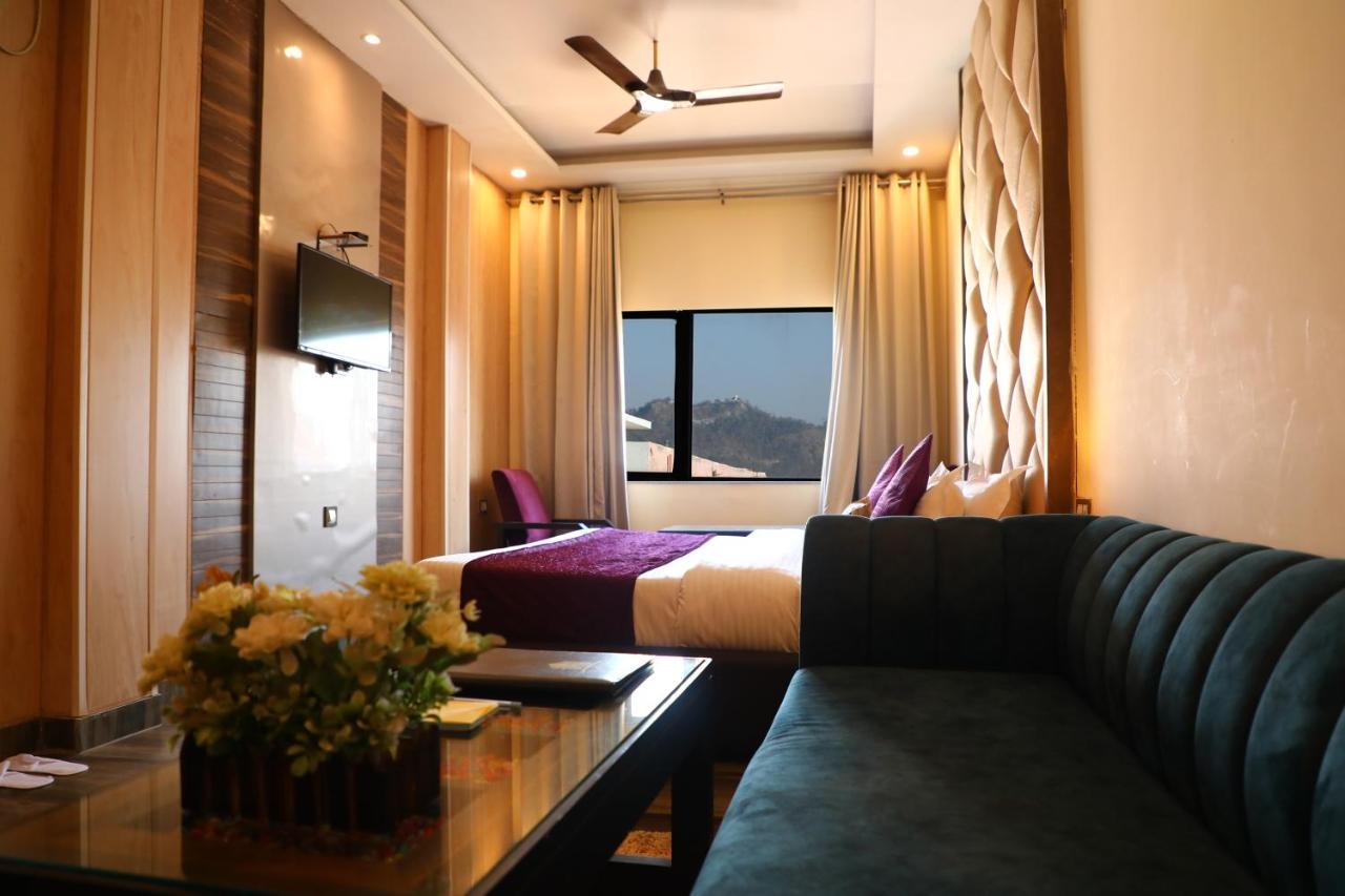 Perfectstayz Premium @Harkipauri Road Haridwār المظهر الخارجي الصورة