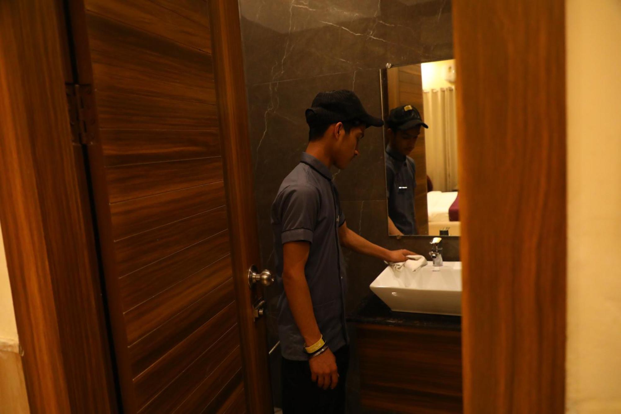 Perfectstayz Premium @Harkipauri Road Haridwār المظهر الخارجي الصورة