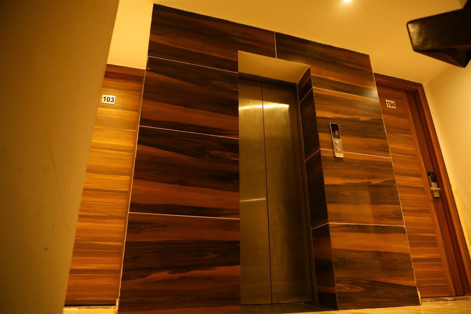 Perfectstayz Premium @Harkipauri Road Haridwār المظهر الخارجي الصورة