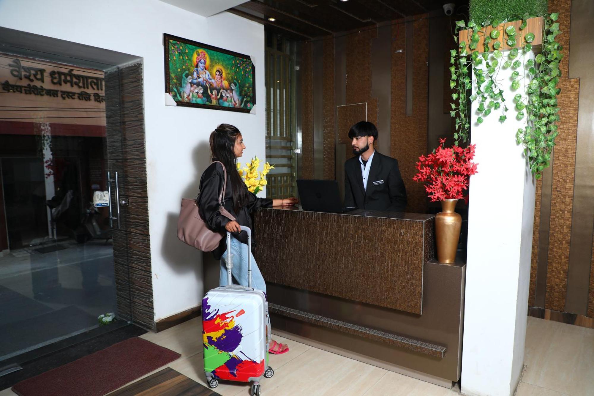 Perfectstayz Premium @Harkipauri Road Haridwār المظهر الخارجي الصورة